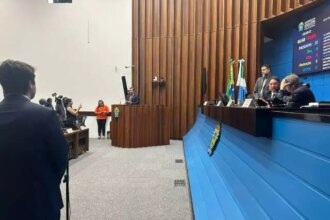 Pedido de empréstimo de quase R$ 1 bilhão foi aprovado por deputados